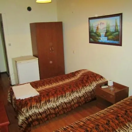 Yesim Apart Проживание в семье Мармарис